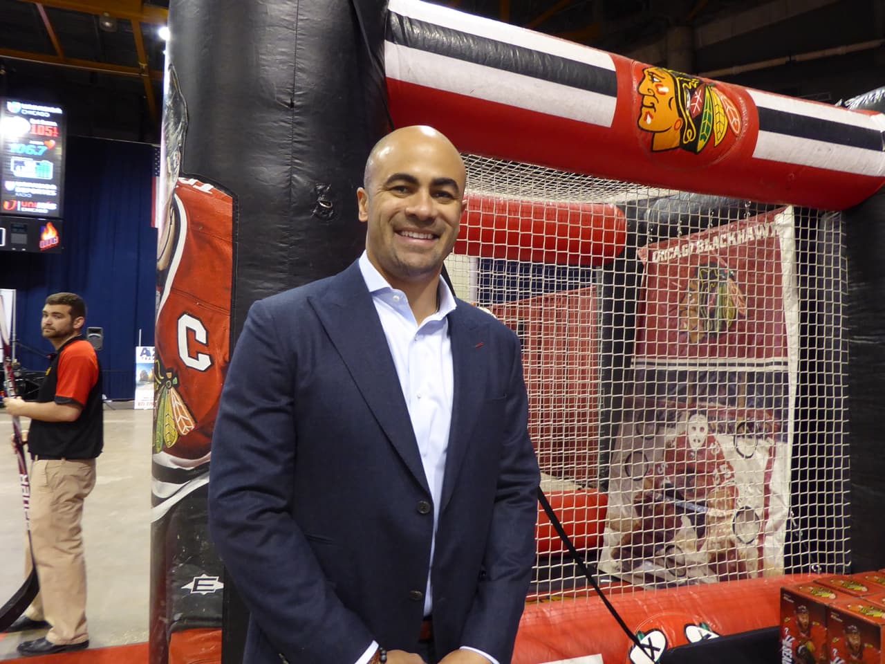 Como Jamal Mayers, exjugador de los Blackhawks que estuvo compartiendo con el público.