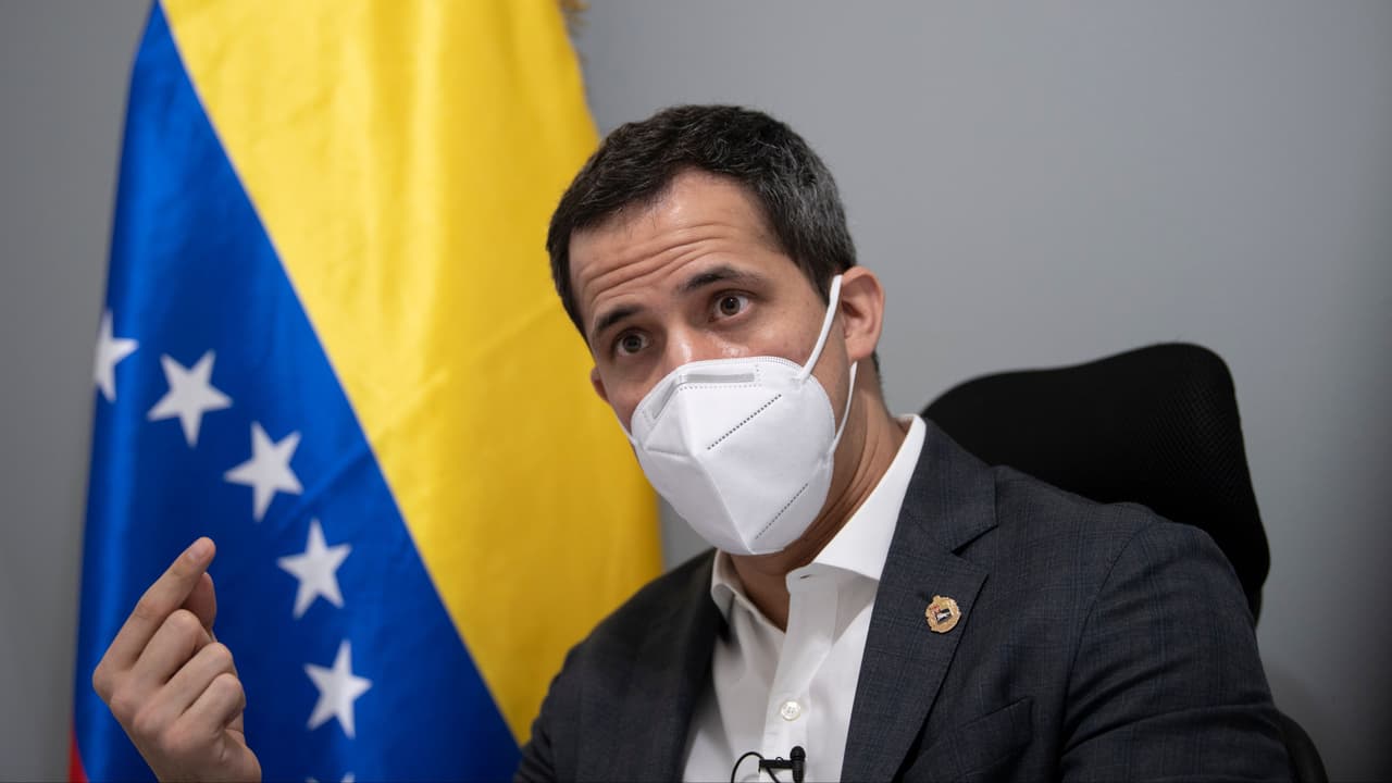 Elecciones parlamentarias de Maduro y consulta popular de Guaidó mantienen en vilo a Venezuela