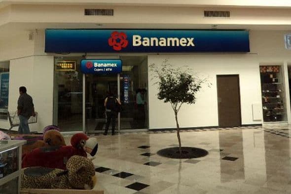 8.- El Banco Nacional de México tiene un valor de de 1,682 millones de dólares. (Imagen tomada de Twitter)