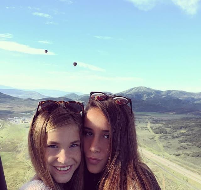 Hannah, Nicole y la pequeña Michelle son las mujeres de su vida.