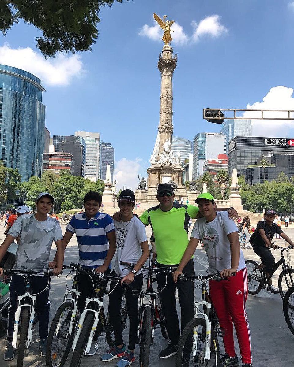 Esta familia ha sabido acoplarse y ahora están más unidos que nunca.