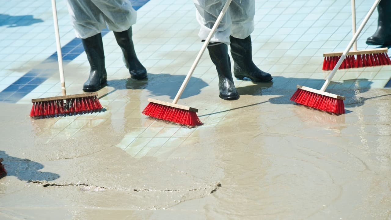 Qué medidas de seguridad debes seguir si tu casa se inundó tras la tormenta