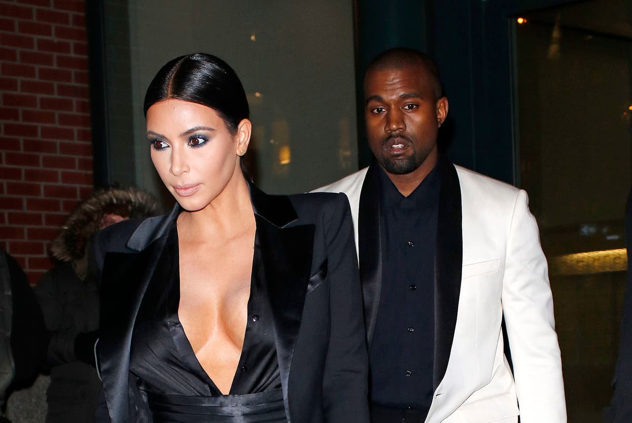 Mira fotos de Kim Kardashian presumiendo escotazo.