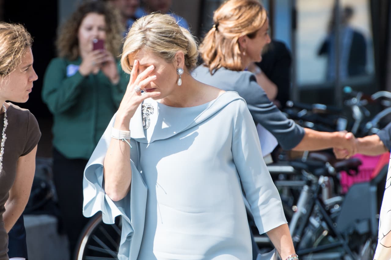 El 6 de junio de 2018, la reina se encontraba en un acto público cuando fue informada de que el cadáver de su hermana menor, Inés Zorreguieta, había sido hallado en su apartamento de Buenos Aires.