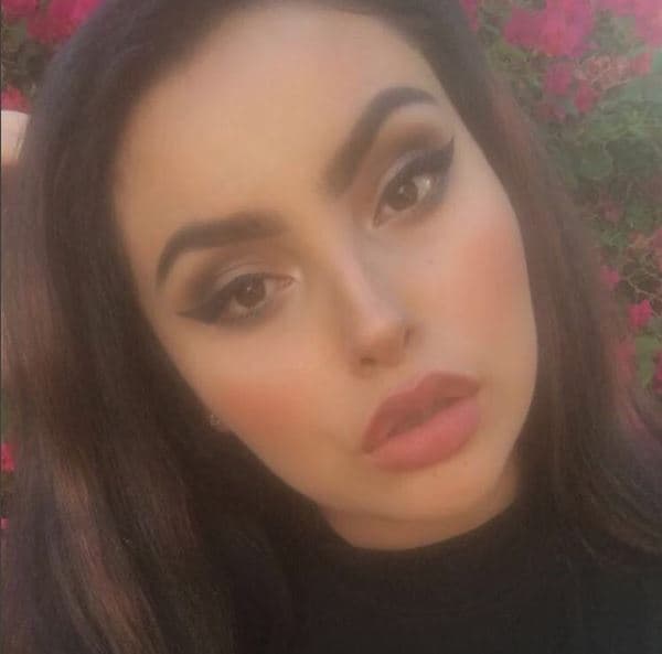 En 2011, Zoey y su madre iniciaron una afrenta en contra del Departamento de Educación del estado de California por la discriminación que la joven sufría en su escuela, con el asesoramiento de la Unión Americana de Libertades Civiles (ACLU), para que su hija pudiera continuar en la escuela "sin que la corrieran por expresar quién es".