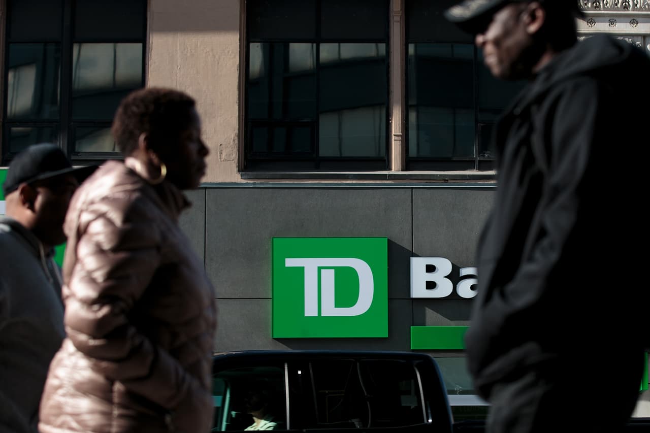 Ocho bancos que no atienden a las minorías para préstamos hipotecarios