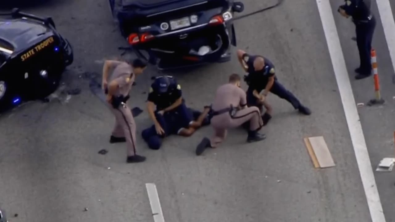 Un choque múltiple, heridos y 5 arrestos es el saldo de una persecución que terminó en la I-95