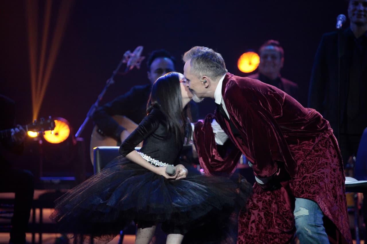 La elegida fue Taisia, quien había sido nombrada la mejor cantante de toda la temporada del reality show.