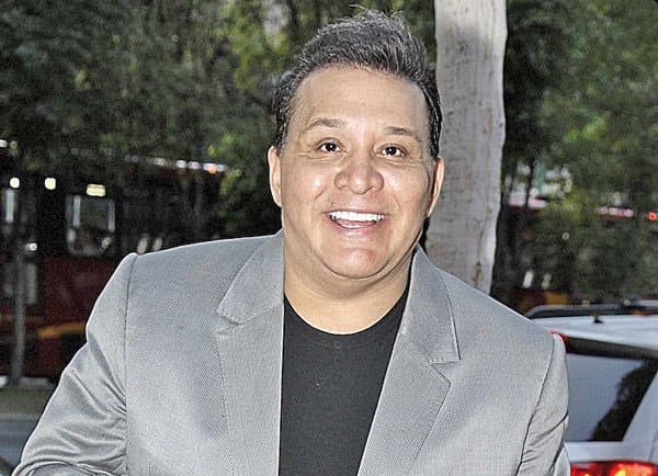 En el 2015 el actor fue diagnosticado con Esclerosis Lateral Amiotrófica (ELA), padecimiento que fue deteriorando su salud poco a poco.