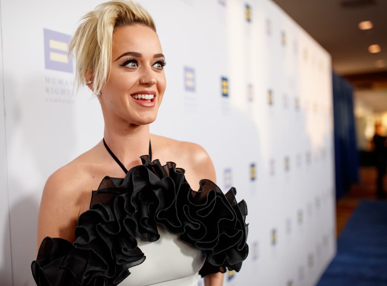 Katy Perry habla de su sexualidad y reitera su apoyo a la comunidad LGTBQ