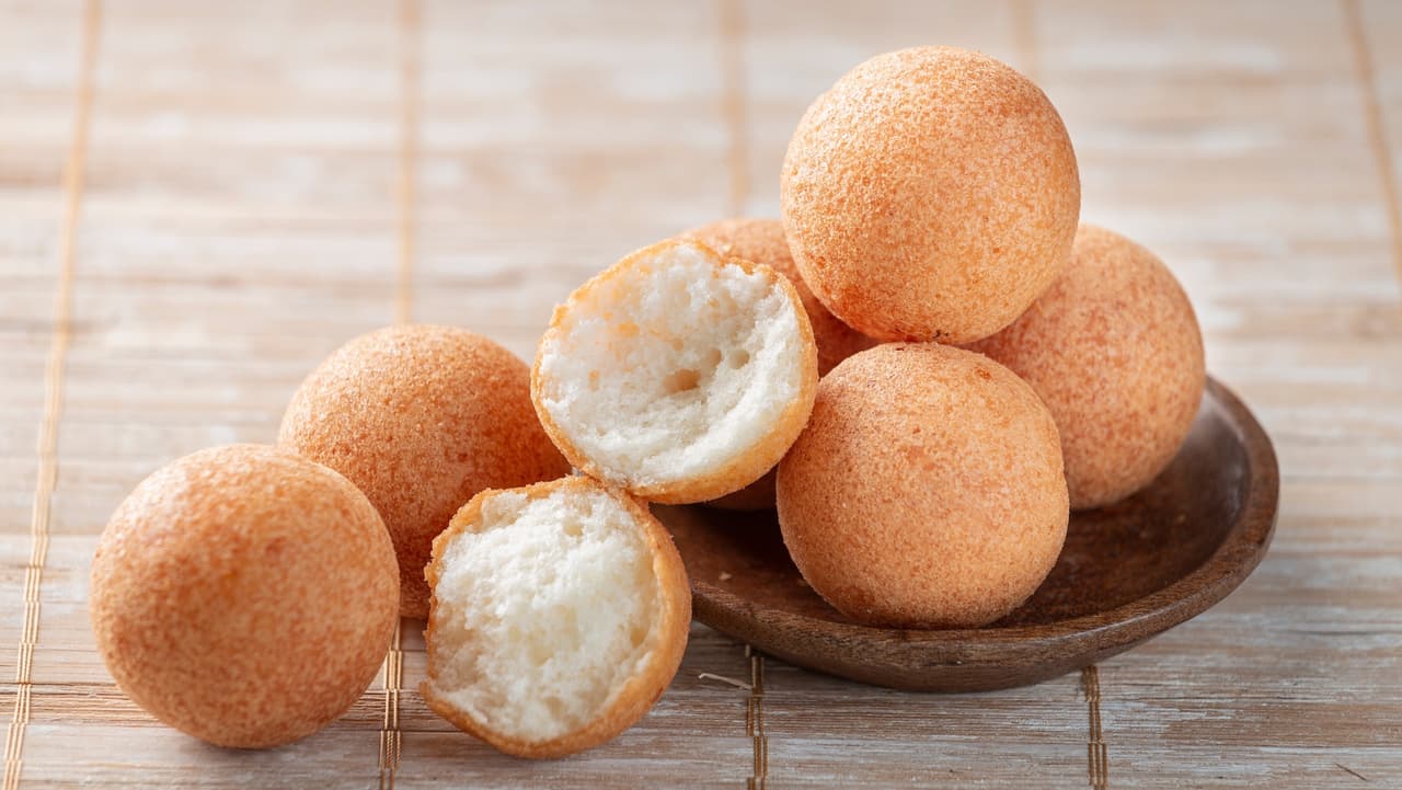 Receta de buñuelos colombianos: el sabor salado que anuncia la Navidad