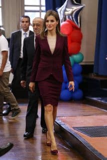 La reina Letizia de España se reunió con la cánciller de educación de Nueva York, Carmen Fariña para firmar un acuerdo histórico en el que cuatro escuelas de Nueva York formarán parte del International Spanish Academies.