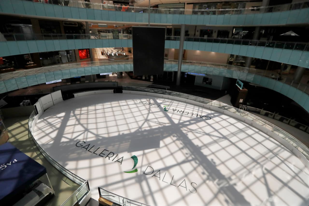 Vista de la plaza Galleria Dallas.