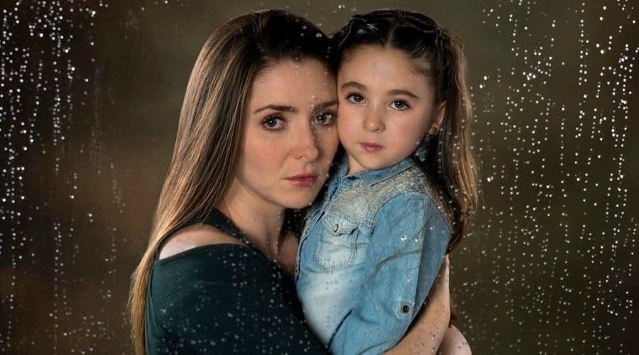 A Lara Campos la pudimos ver en '
<b>La doble vida de Estela Carrillo</b>', dándole vida a la dulce hija de 'Estela'.