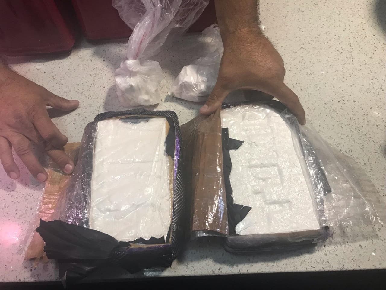 Los arrestados fueron identificados como: