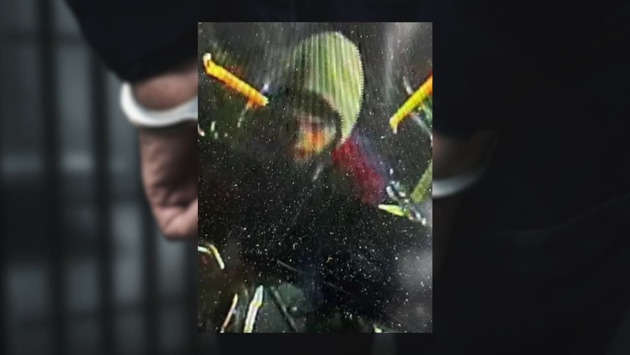 Krasner confirma arresto de hispano sospechoso de amenazar con disparar a conductor de autobús SEPTA