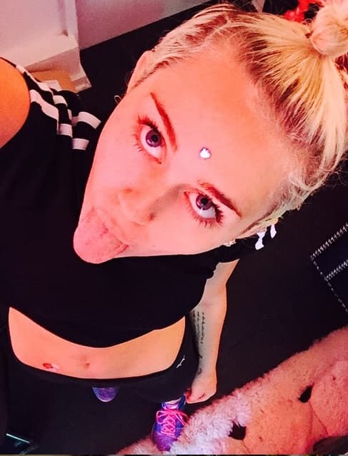 La joven cantante nunca deja de llamar la atención, y esta vez ha vuelto a ponerse bajo la lupa.