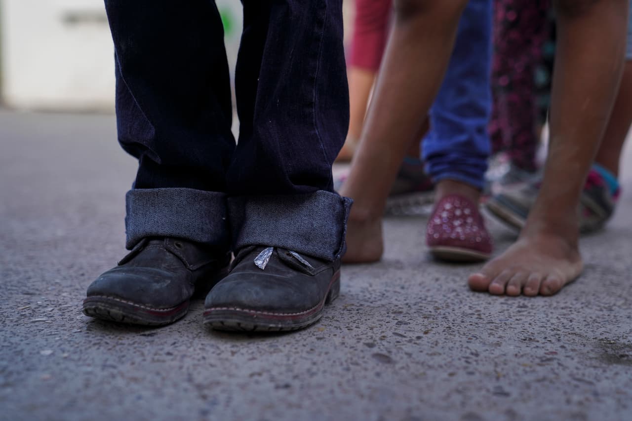 Corte Suprema permite al gobierno de Biden cancelar el programa 'Quédate en México'