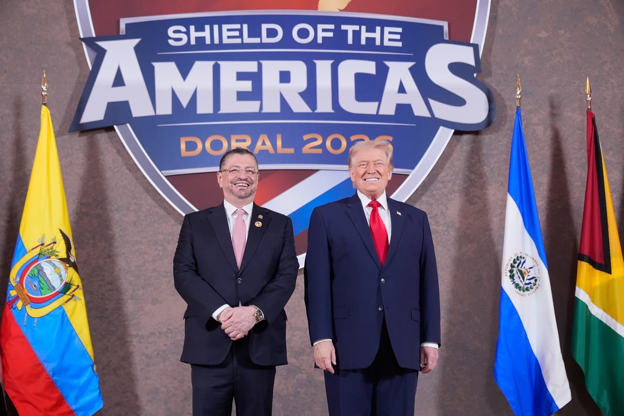 EEUU deporta a Costa Rica a los primeros 25 extranjeros tras acuerdo migratorio