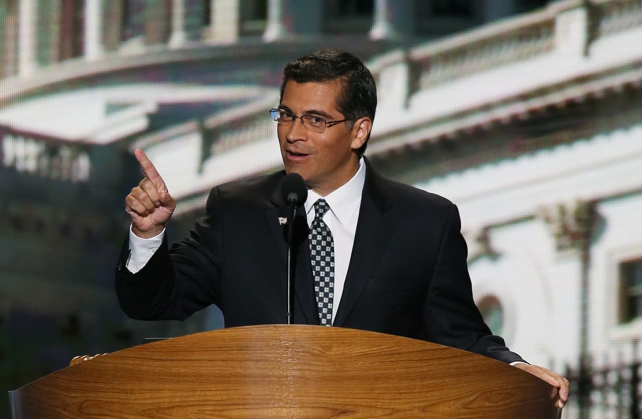 Xavier Becerra. Representante demócrata por el distrito 34 de California en el Congreso.