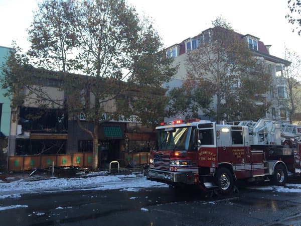Restaurante de Berkeley se incendia dos veces en seis horas