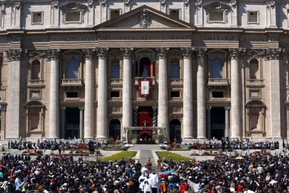 Serán 13 cámaras de última tecnología desde la Plaza de San Pedro en el Vaticano las que ofrecerán una perspectiva de 360 grados en tiempo real, sin ningún trabajo de edición, sin subtítulos y en su idioma original.