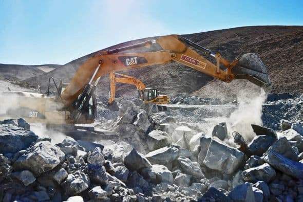 Esa cuenta, más el hecho de que una de las tres perforadoras avanzó 74 metros en menos de 24 horas, dispararon la expectativa de un adelanto para mediados de octubre del día del rescate.