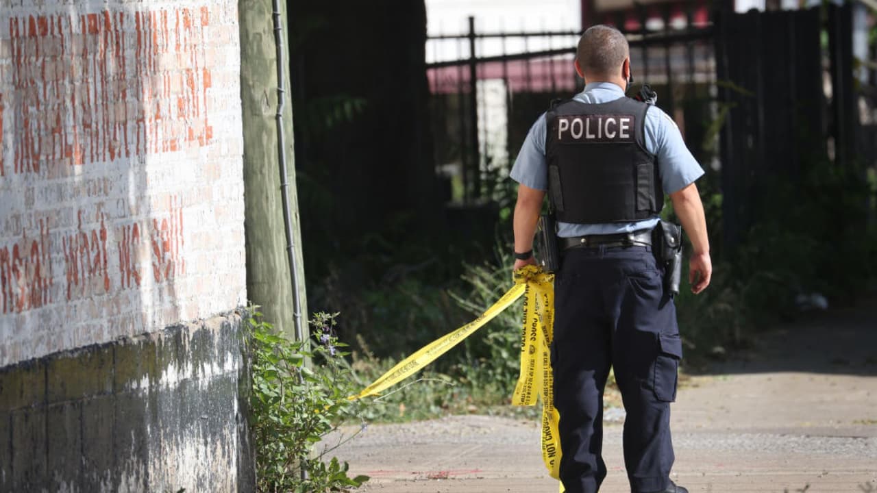 Sigue estas recomendaciones para evitar problemas tras ser interceptado por un oficial de la policía