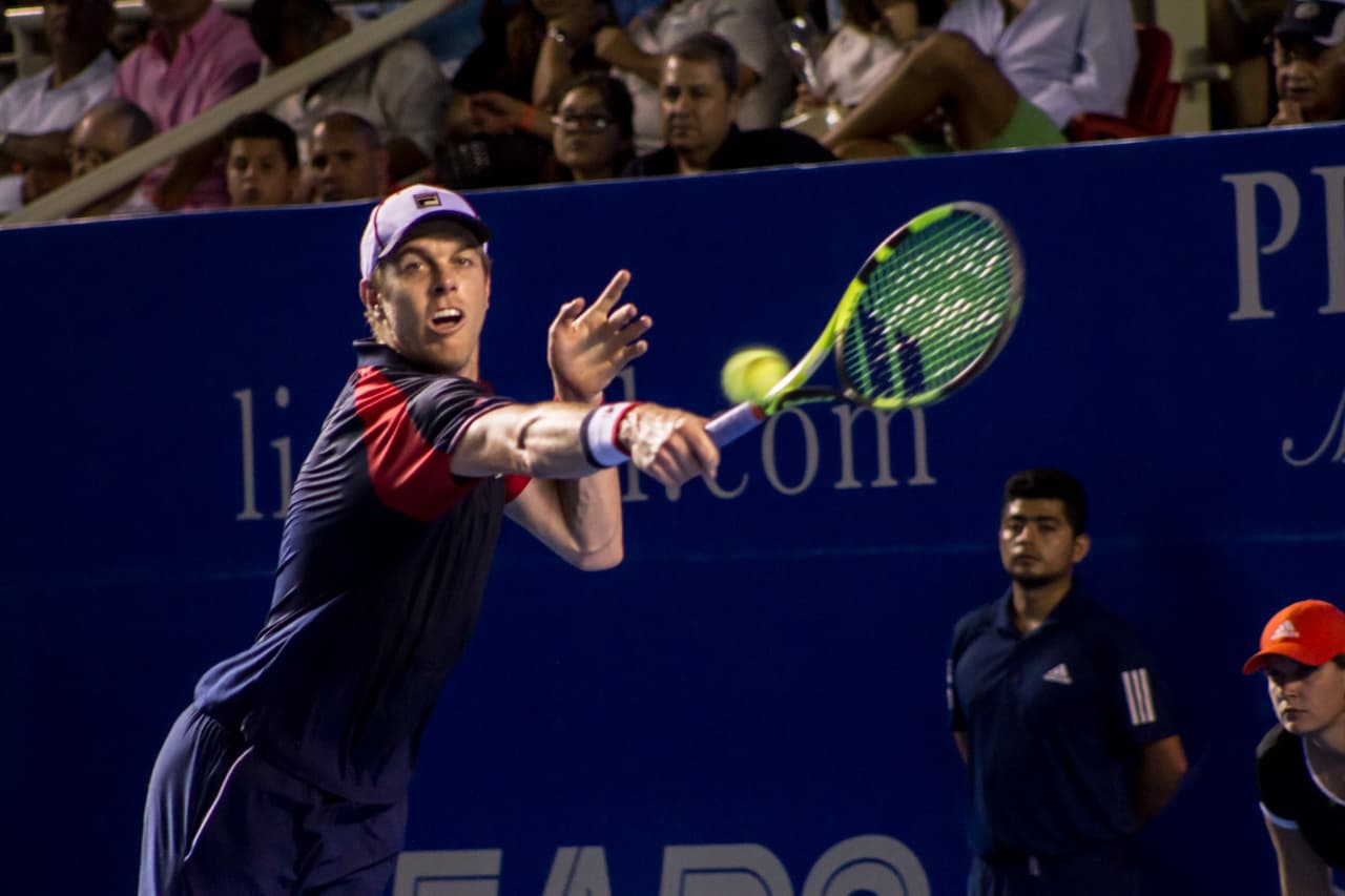 Con la participación de figuras como Novak Djokovic, Rafael Nadal, Marin Cilic y Juan Martín del Potro, el Abierto Mexicano de Tenis tuvo su mejor torneo varonil en el bello puerto de Acapulco. El estadounidense Sam Querrey se coronó en el certamen de caballeros, mientras que la ucraniana Lesia Tsurenko hizo lo propio en el femenino.