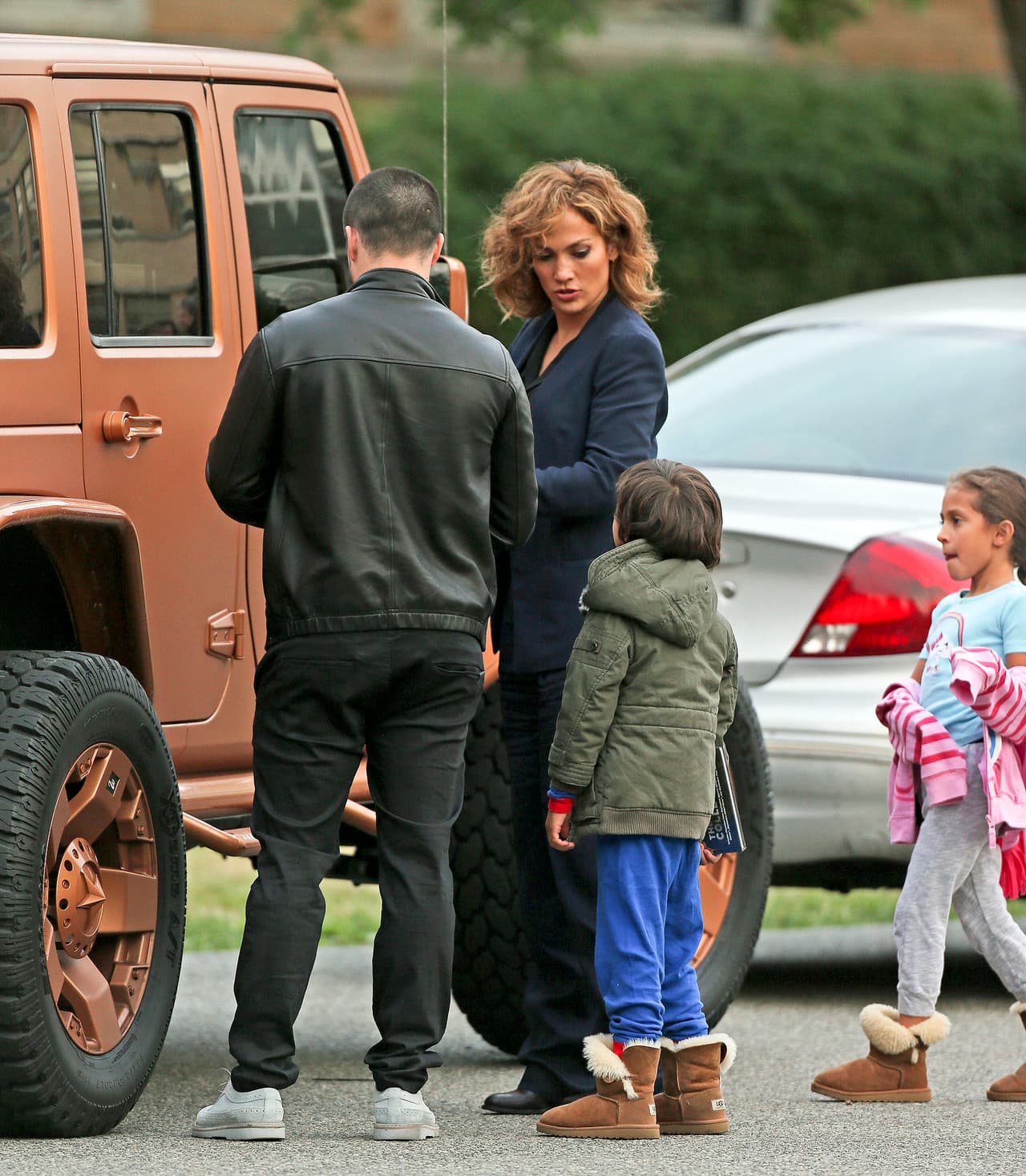 Ahora vemos a su pequeña hija, feliz de compartir el día con su mami.