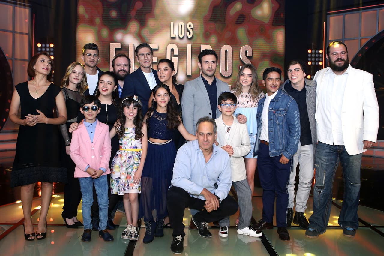 En este contexto, Macarena García también habló del reparto infantil y juvenil de 'Los elegidos'.