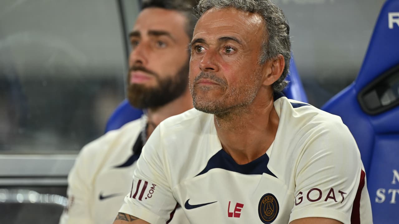 Luis Enrique responde con enigmático mensaje a rumores de su salida del PSG
