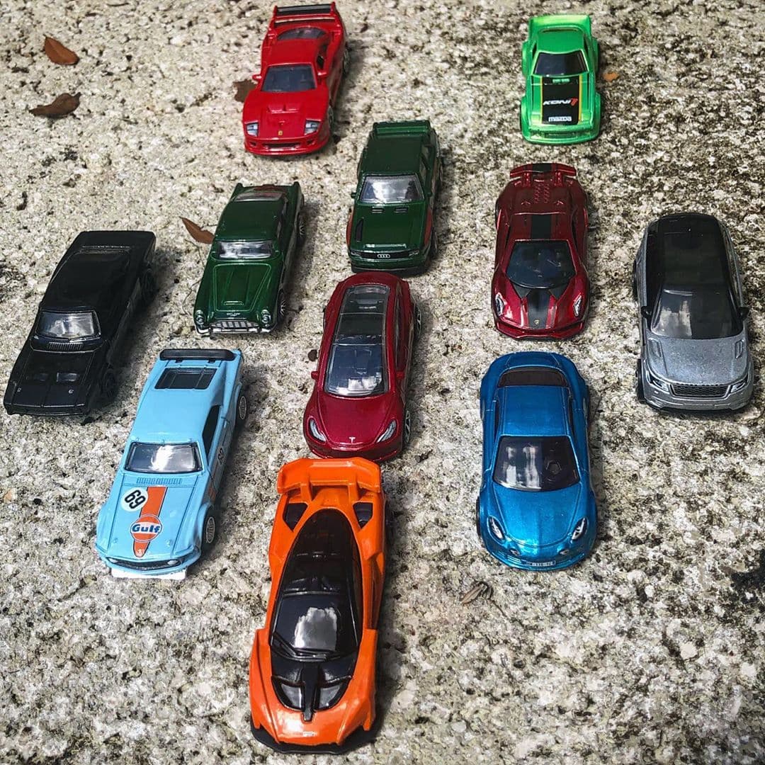 El aislamiento social no ha logrado alejar a Jaime Gabaldoni de los autos, de una u otra forma.