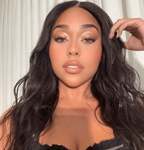 Hace unos días, Woods dio otra entrevista en la que aseguró que todos los involucrados en el escándalo que la relacionó con Thompson tienen su derecho a hablar desde su perspectiva y propia experiencia.