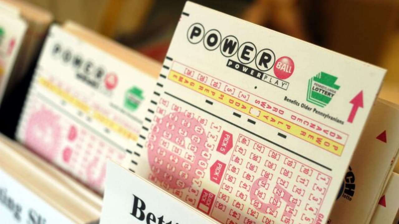 Premio mayor del Powerball sigue sin dueño y supera los $1,000 millones