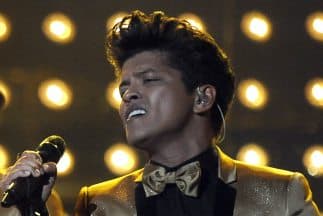 Bruno Mars Announces His 24K Magic World Tour