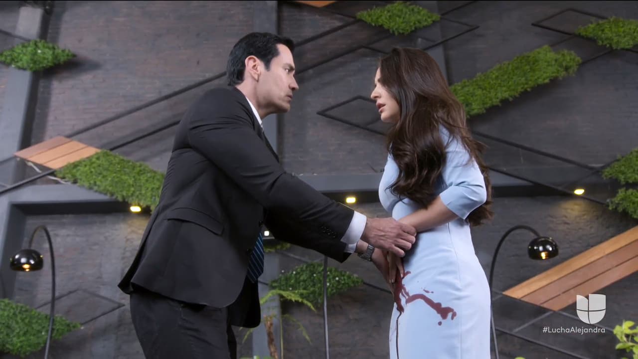 Alejandra se desvaneció al instante y su vida comenzó a correr peligro.