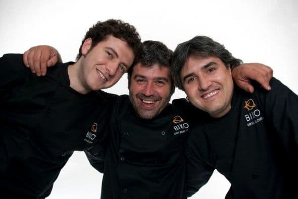 Los chefs de Biko sumamente orgullosos.