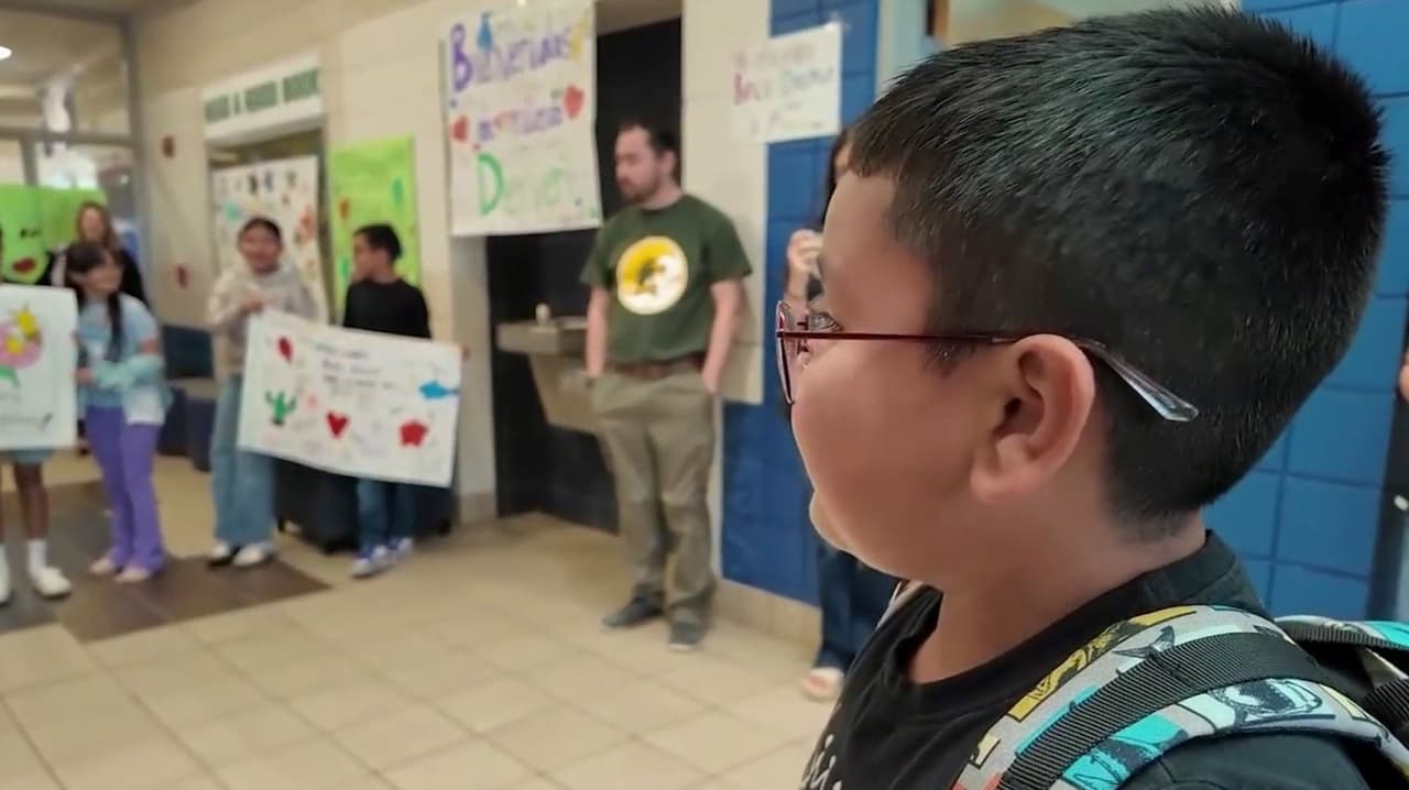 Deiver Henao regresa a la escuela: Imágenes de la sorpresa que prepararon compañeros al niño que estuvo en Dilley