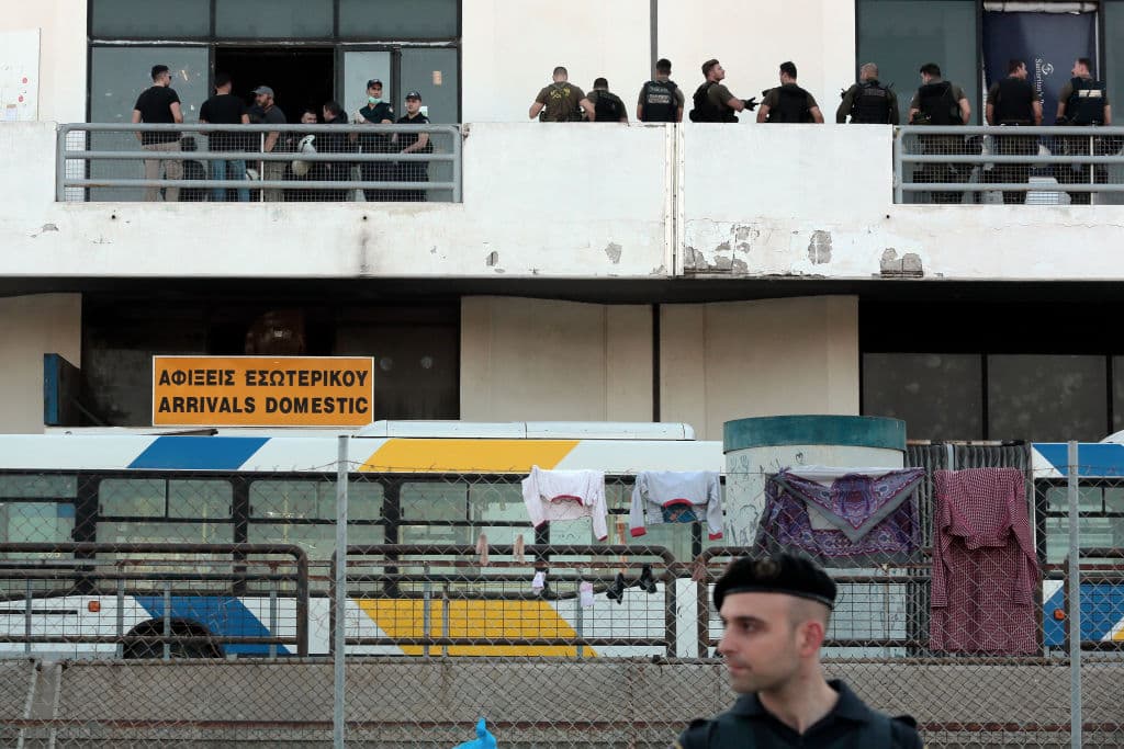 Un grupo de adolescentes fingió ser un equipo de volleyball para entrar sin documentos a Grecia