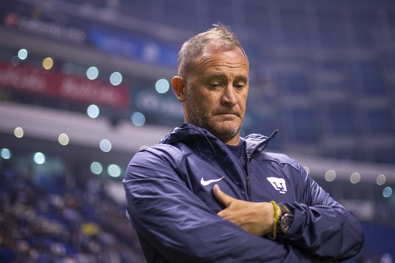 Andres Lillini head coach of Pumas during the game Puebla vs Pumas UNAM, corresponding Round 07 the Torneo Apertura 2022 of the Liga BBVA MX at Cuauhtemoc, Stadium, on September 23, 2022. 
<br>
<br> Andres Lillini Director Tecnico de Pumas durante el partido Puebla vs Pumas UNAM, correspondiente a la Jornada 07 del Torneo Apertura 2022 de la Liga BBVA MX en el Estadio Cuauhtemoc, el 23 de Septiembre de 2022.
