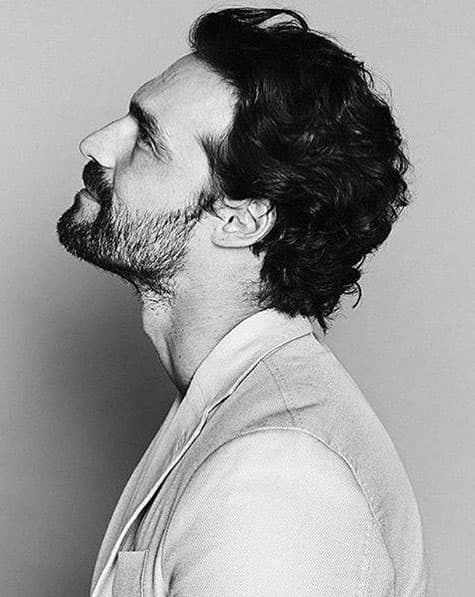 Su filosofía de vida es 'haz lo que te gusta y disfruta lo que haces'. No te pierdas a este galán en "Yago" de lunes a viernes a las 10PM/9C por Univision.