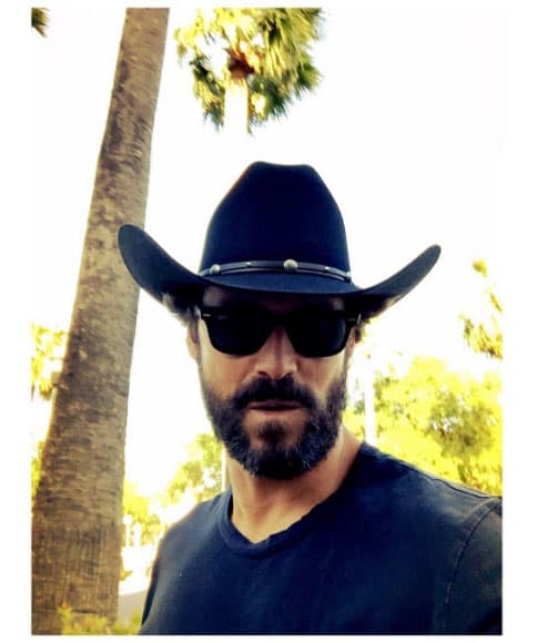 Viajar es una de sus pasiones, le gusta conocer nuevos lugares.