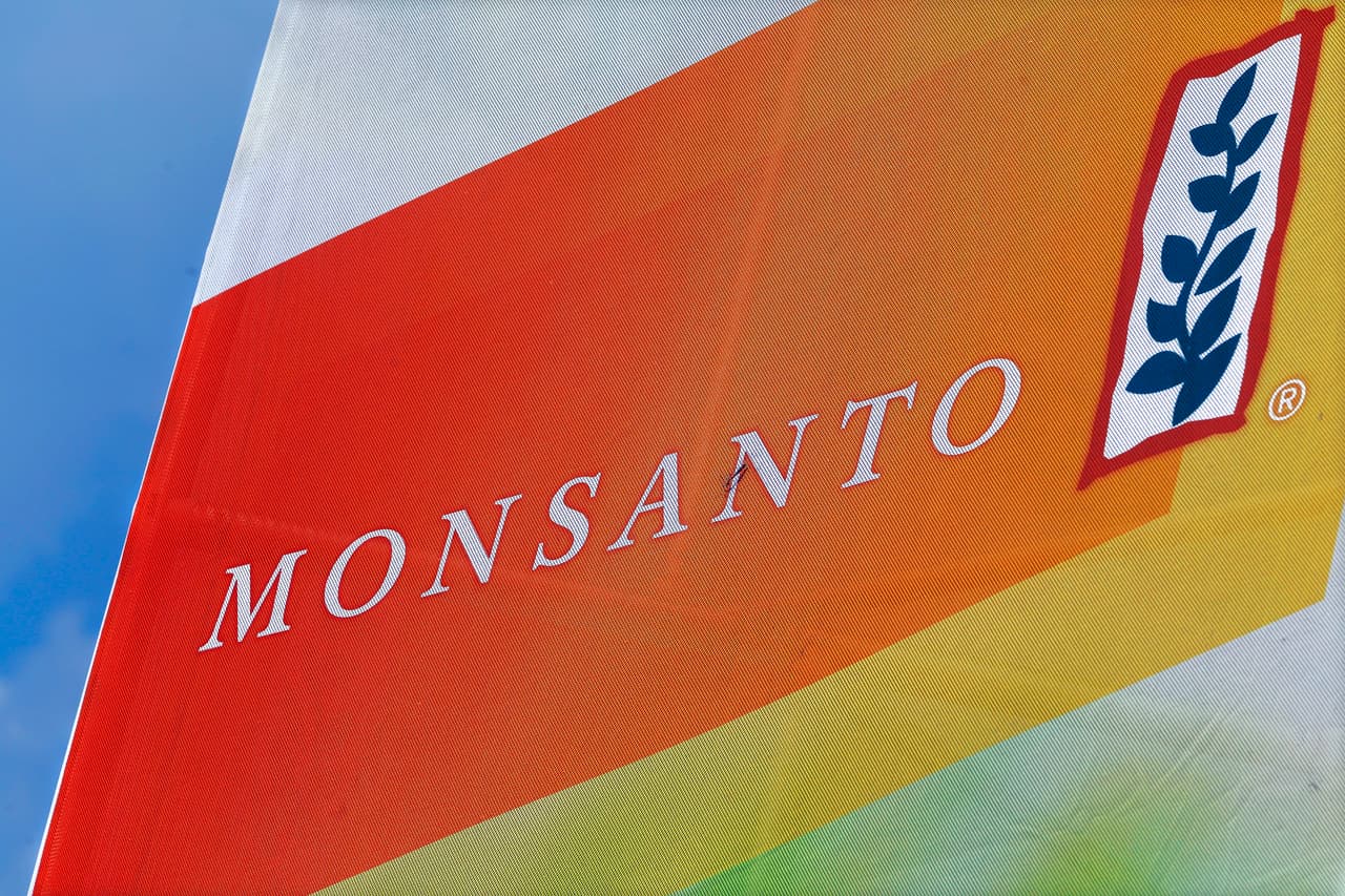 Por pérdidas, Monsanto suprimirá unos 2,600 empleos en los próximos meses