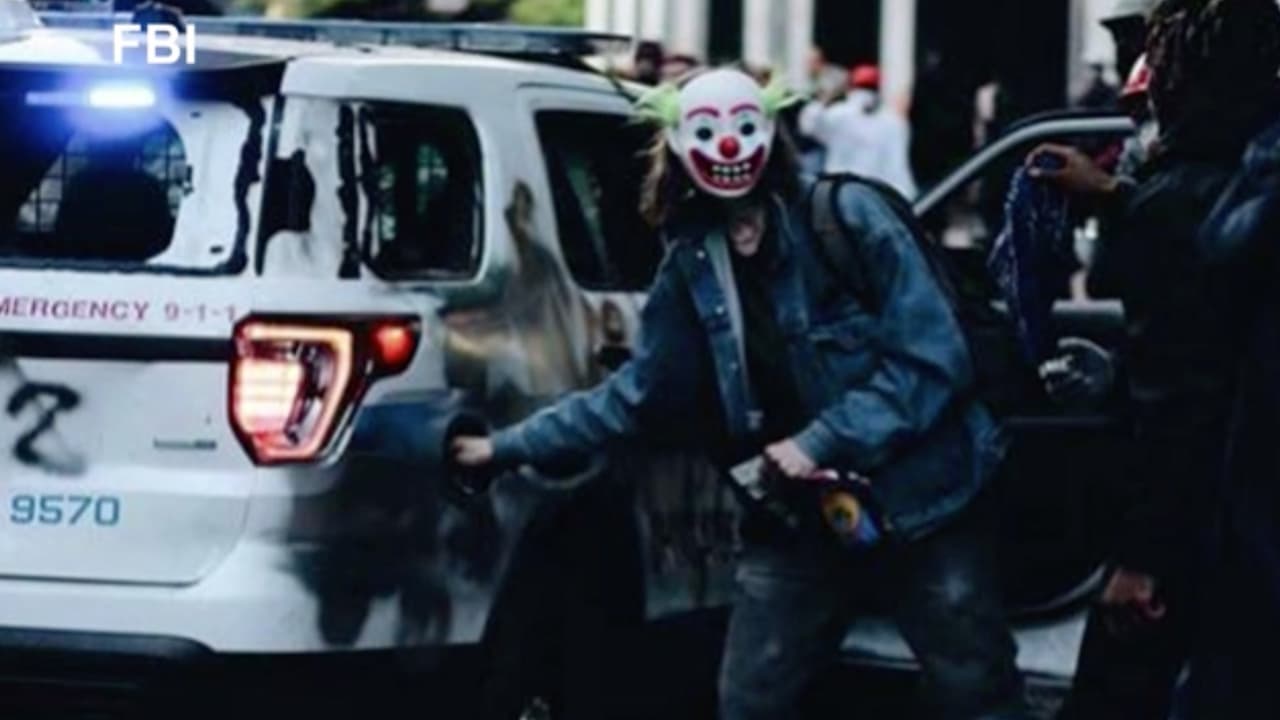 Sentencian al Joker de Chicago por incendiar una patrulla