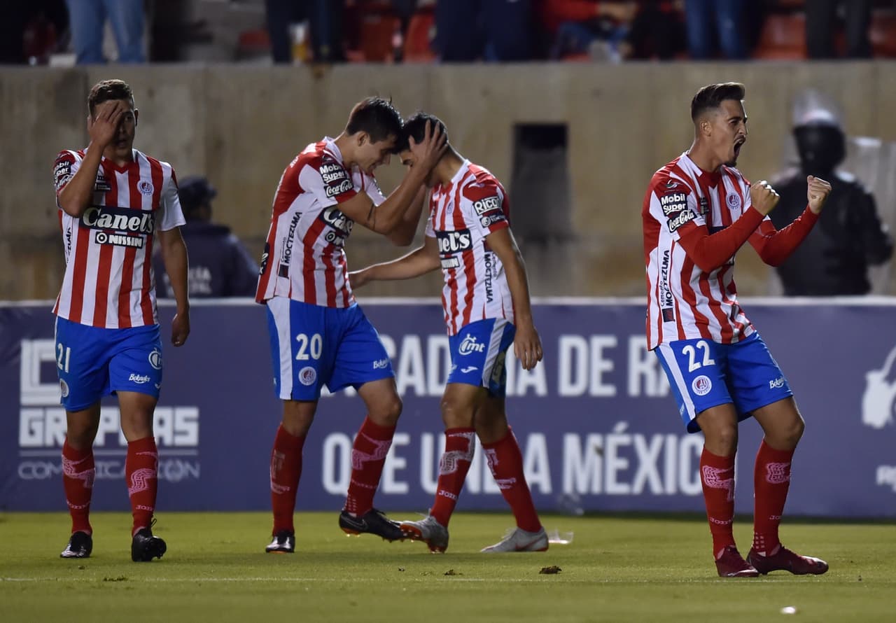 Y con autogol de Diego Barbosa, a los 65 minutos, el partido estaba empatándose pero todavía los locales no estaban donde querían.