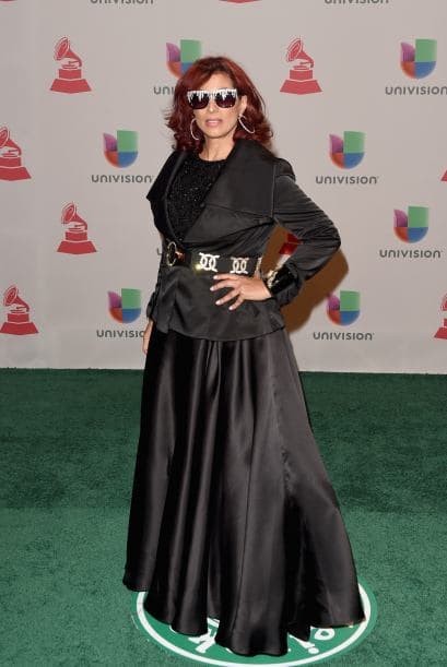 blanco y negro latingrammy2014