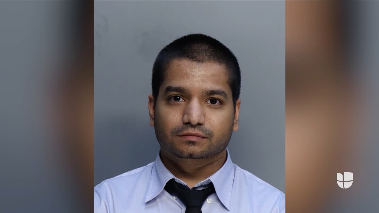 Arrestan a maestro acusado de tener relaciones sexuales con una estudiante de 16 años