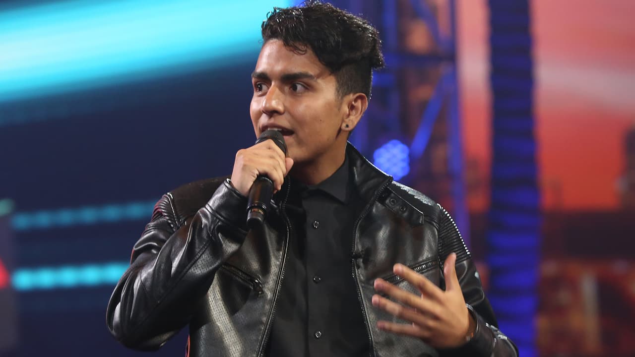 Kenny Almanza de México.