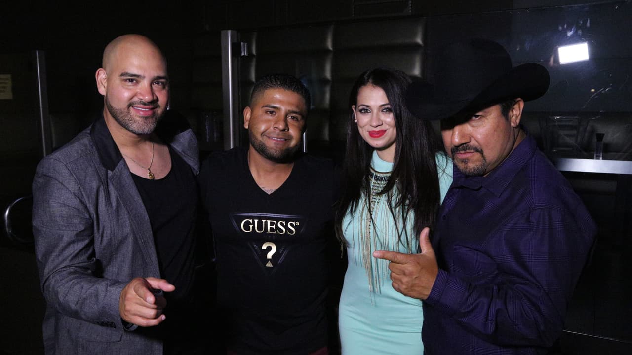 Una noche inolvidable con Raúl 'El Pelón', Carla Medrano y El Feo en Xalos Event Center.